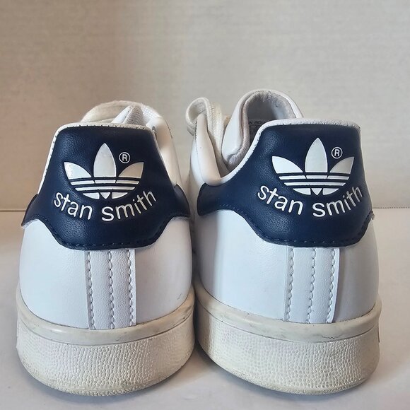 ADIDAS STAN SMITH WHITE/NAVY SZ 5 MENS, 6.5 WOMEN - Picture 1 of 12